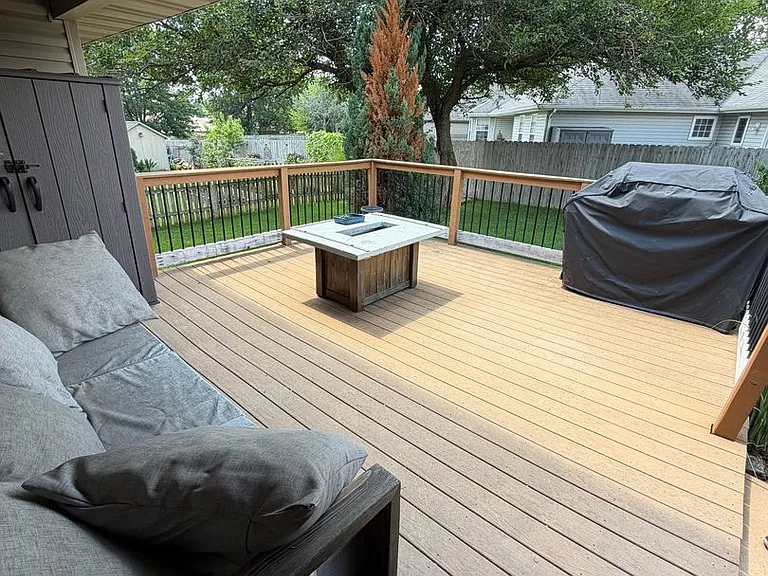 637 N Spout Spring St — Photo 28
