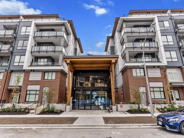 3528 146a St #615, Surrey, BC V4P 0H4
