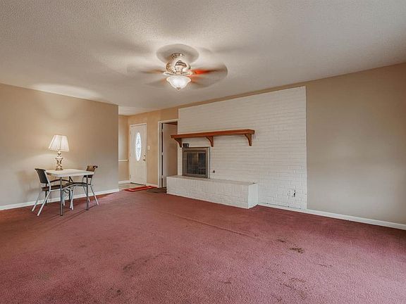 4th image of 2517 Needles Ct