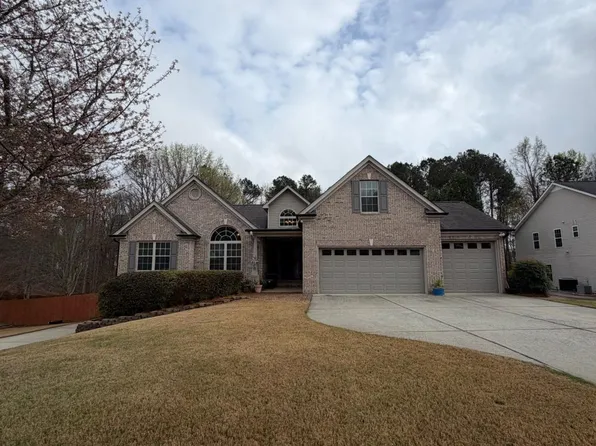 1067 Monticello Dr, Monroe, GA 30655