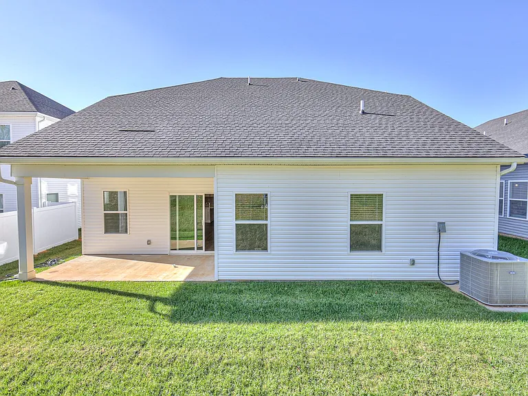 1291 Bluffton Cir — Photo 38
