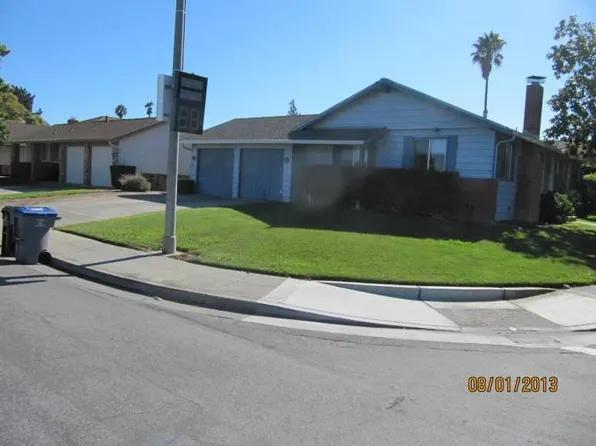 915 Henderson Ave, Sunnyvale, CA 94086