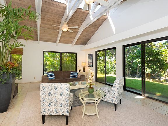 2nd image of 77-6529 Naniloa Dr