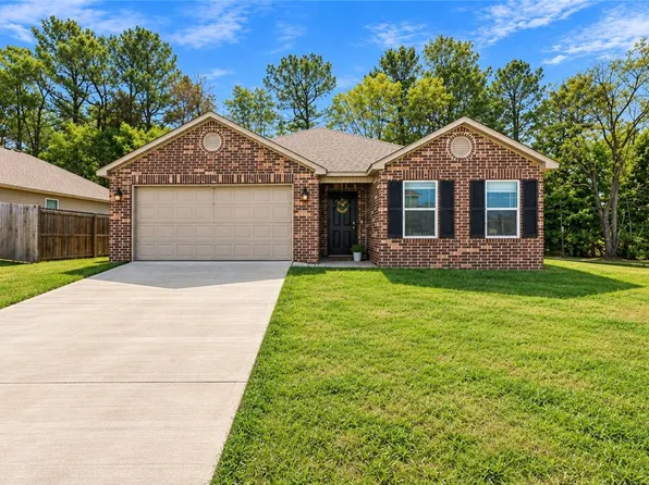 2965 W Emil Dr, Fayetteville, AR 72704