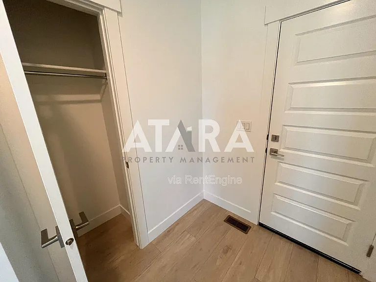 909 Sagehill Dr — Photo 48