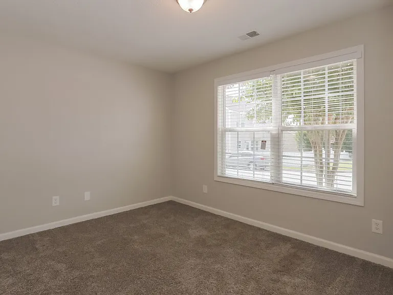 22 Belgrant Ct — Photo 11