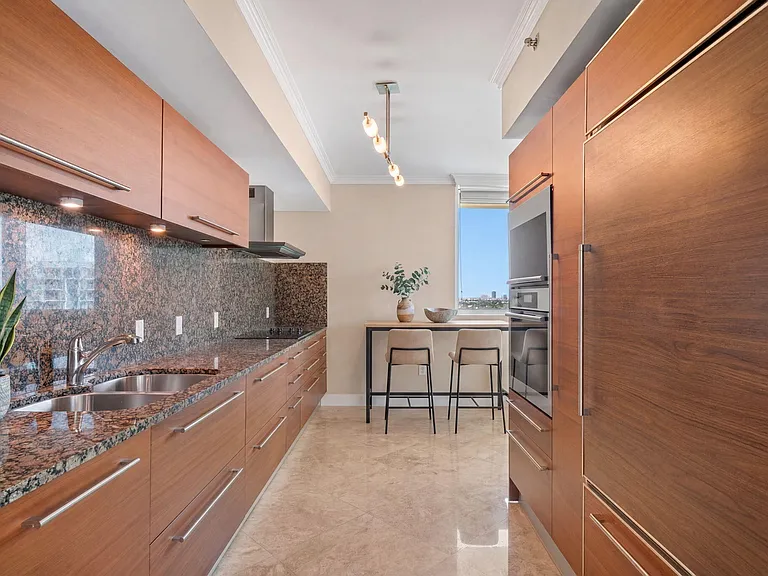 101 S Fort Lauderdale Beach Blvd #1206 — Photo 18