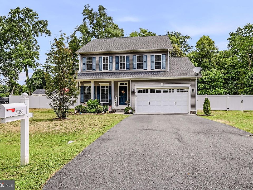 1st image of 21359 Treeview Ln