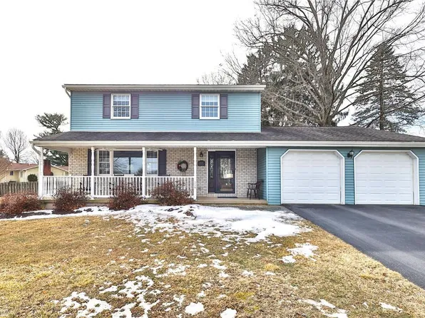 2220 High Point Ct, Easton, PA 18045