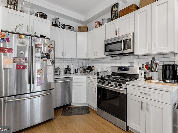 5th image of 1414 Frankford Ave