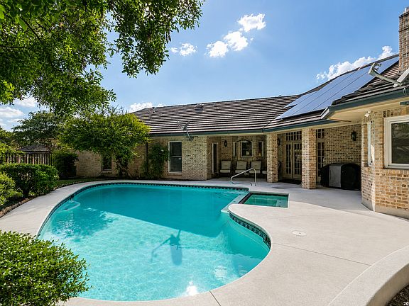 3rd image of 91 GRANBURG CIR