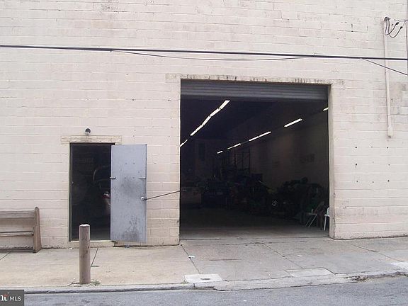 4th image of 2501 Wharton St Unit H