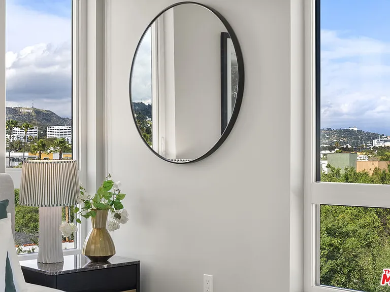 7428 Santa Monica Blvd #301 — Photo 12