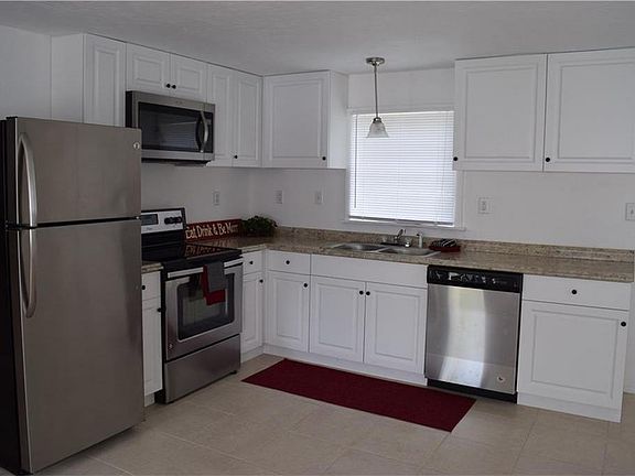 4th image of 1362 2nd Ave