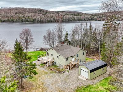 17 Kokadjo North Road, Greenville, ME, 04441