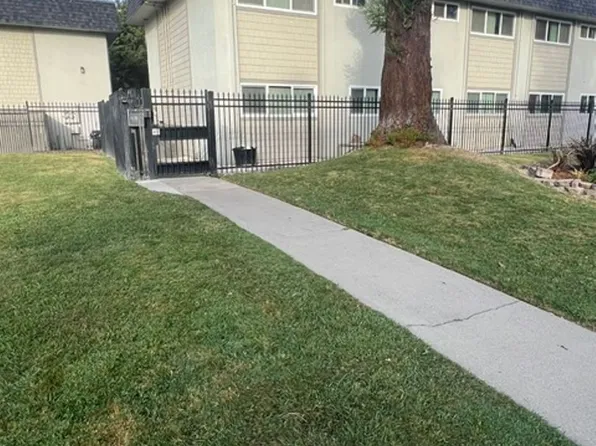 Parkside Townhomes