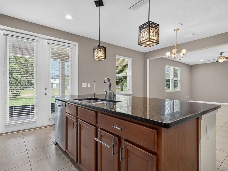 263 Gilmore Ln — Photo 15