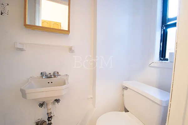 Rented by Brick&Mortar | media 14