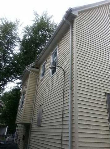 2nd image of 104 Victoria Ave