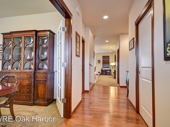 5th image of 1583 SW Downfield Way