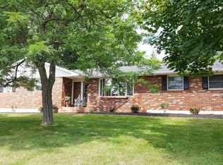 16 Janel Dr, Berwick, PA 18603