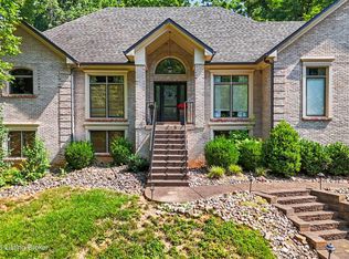 2811 Alta Vista Ct, Louisville, KY 40206