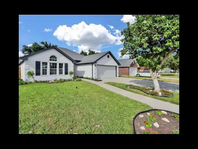 3505 W Notre Dame Dr — Photo 3