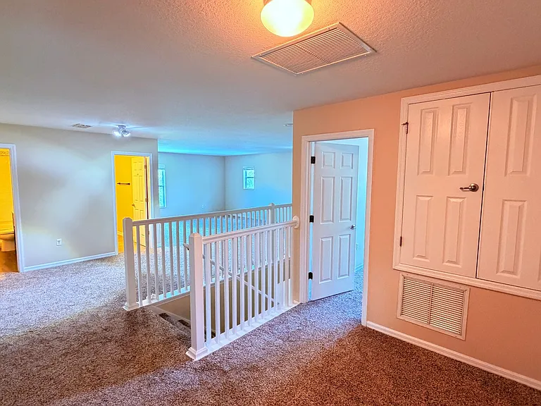 10263 Malpas Point — Photo 49