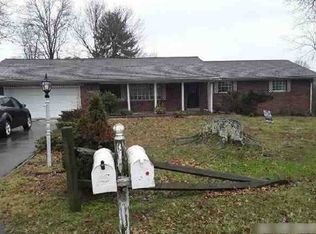 117 Oakwood Est, Scott Depot, WV 25560