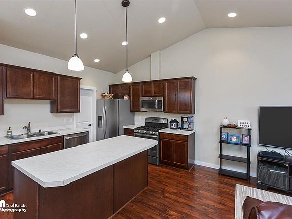 4th image of 234 Skwentna Dr #42