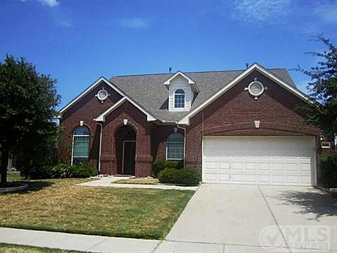 2nd image of 10716 Elmhurst Ln