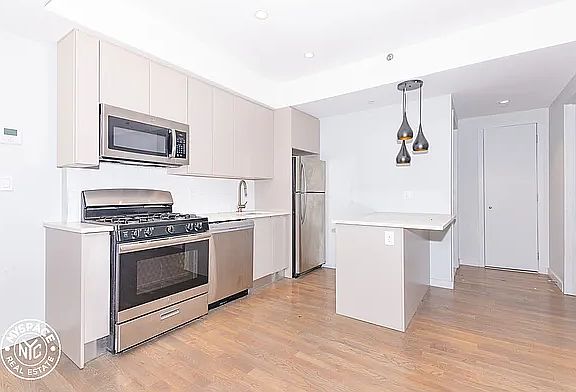 3rd image of 594 Bushwick Ave APT 603