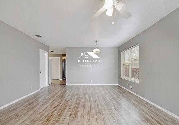 2nd image of 9627 Shorebird Ln