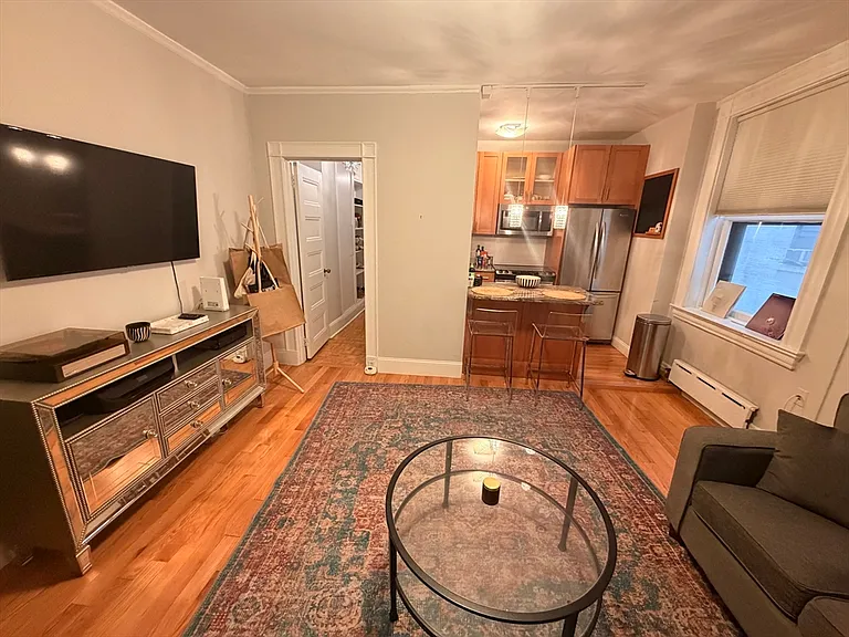 21 Beacon St #3N — Photo 1