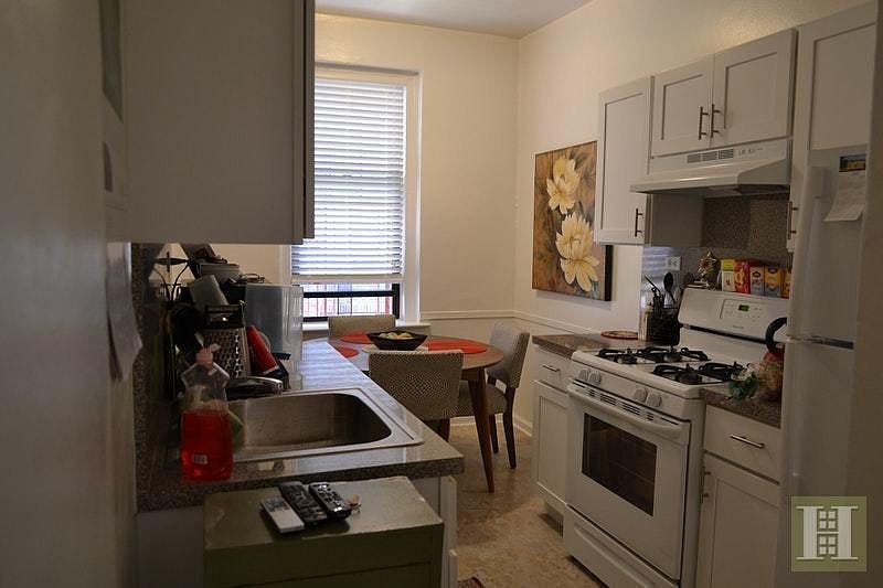2nd image of 196 Pinehurst Ave APT 2G