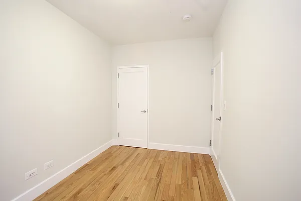 Rented by Stonehenge NYC LLC | media 14