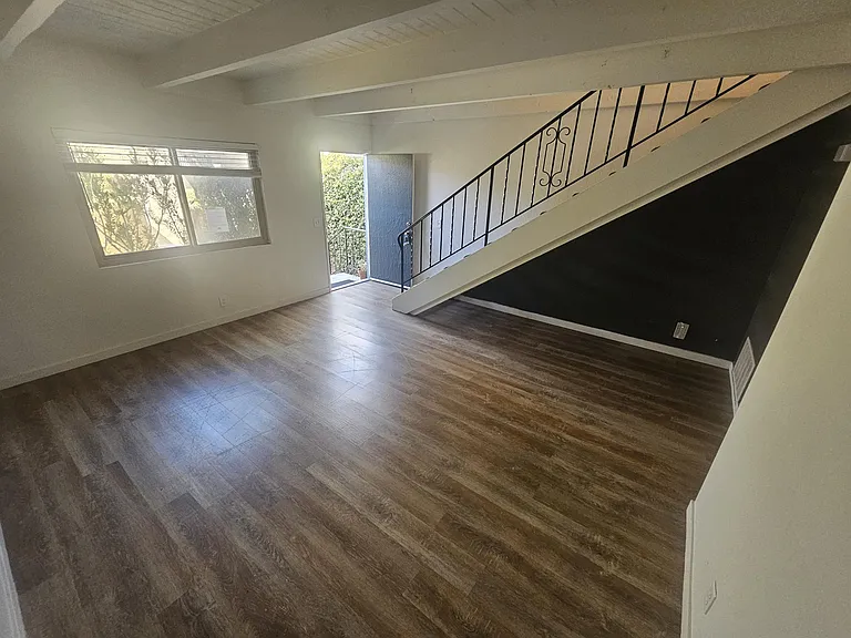 3344 Tide Ave — Photo 5