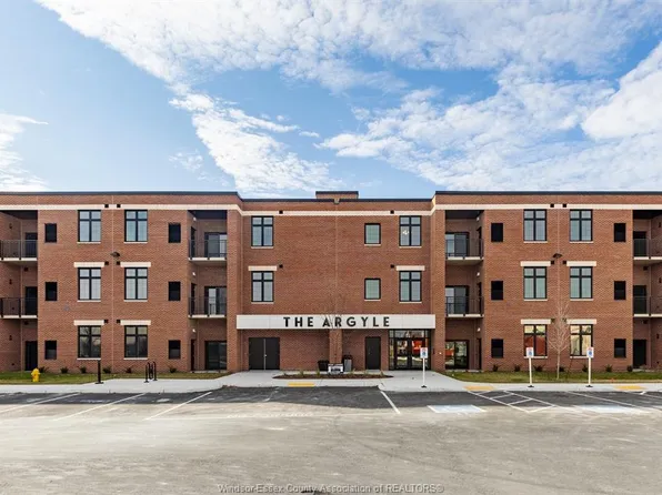 1370 Argyle Rd #206, Windsor, ON N8Y 0B5