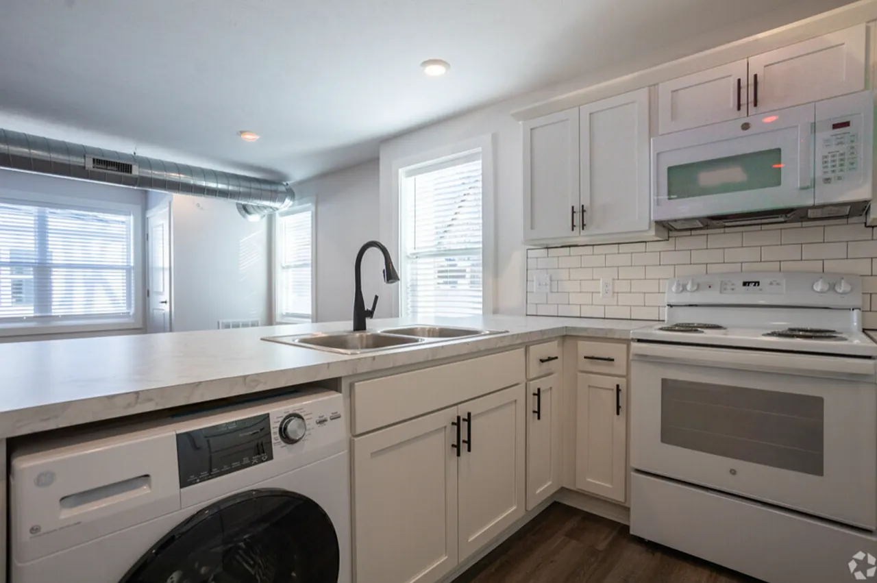 Michigan Street Apartment Homes — Photo 1