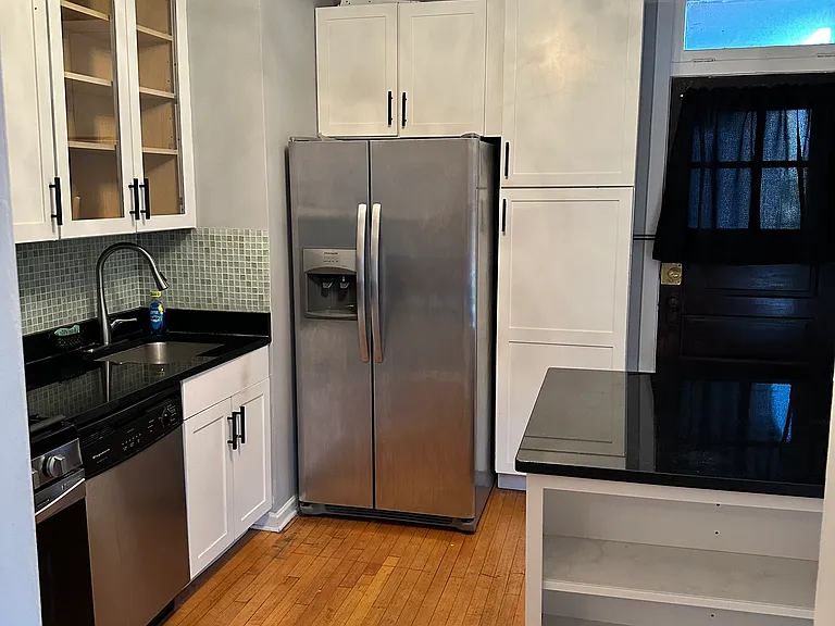 609 Washington Blvd #3W — Photo 1