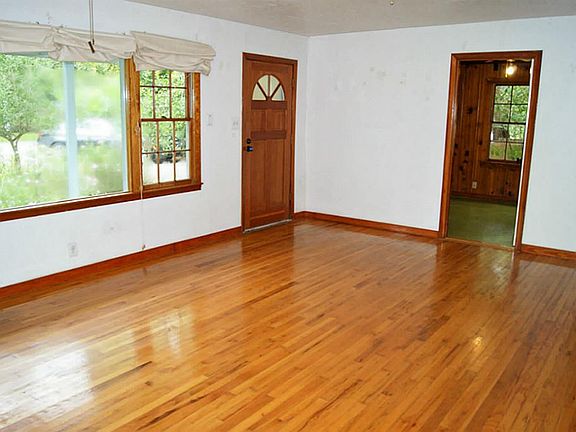 2nd image of 519 S Illinois Ave