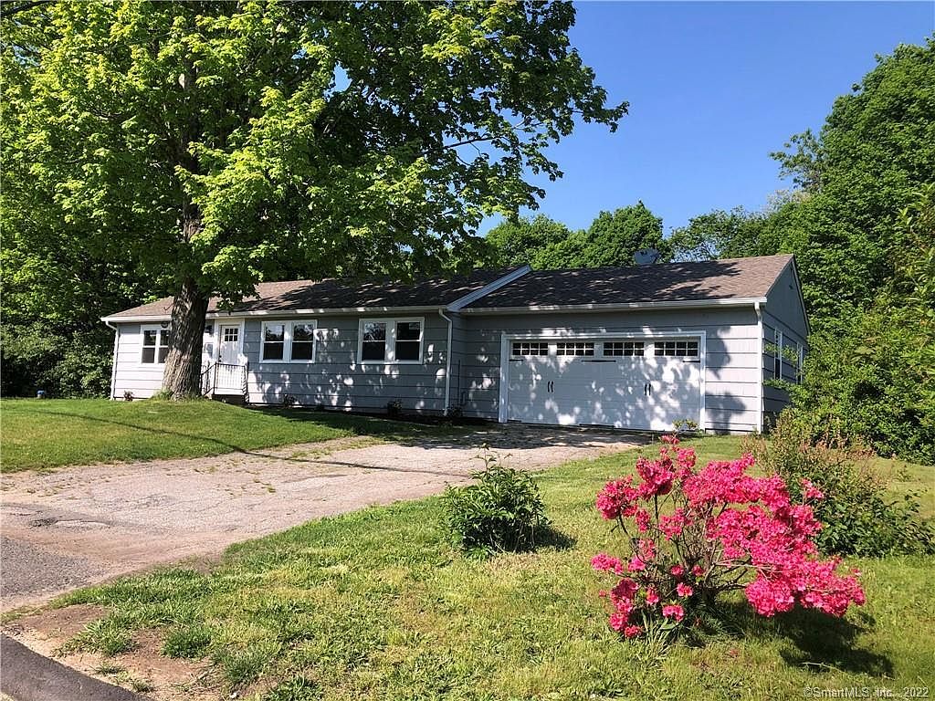 172 Joy Rd, Middlebury, CT 06762 Zillow