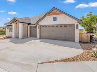 2130 Vista Ridge Dr, Kerrville, TX 78028