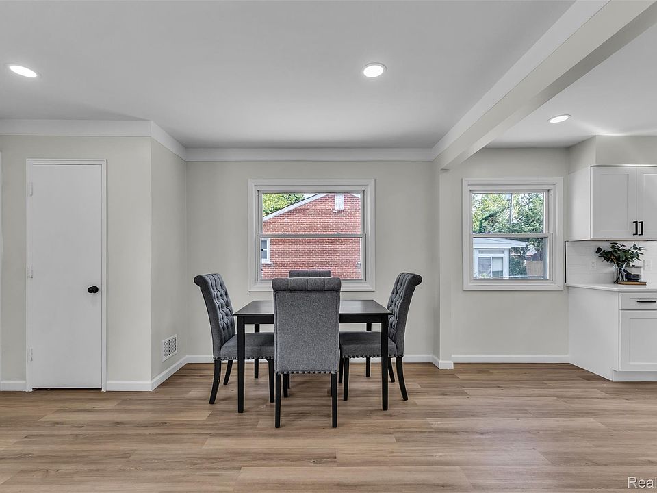 31243 Minton St, photo 11