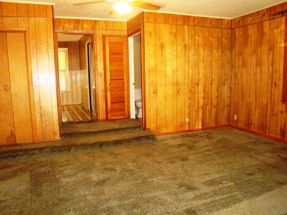 2nd image of 4209 Olive St