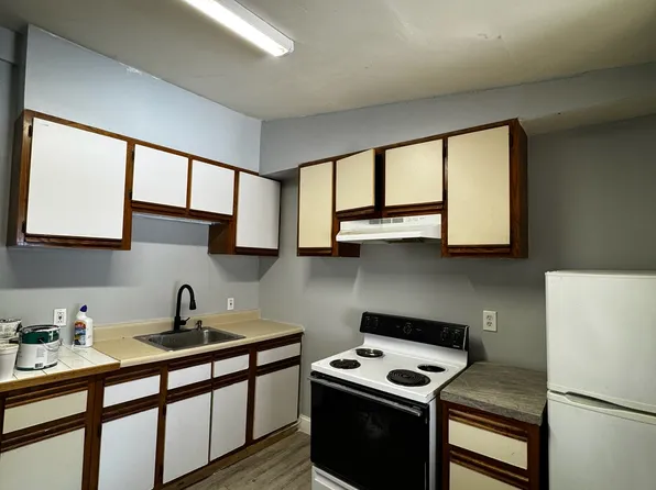 126 W Elm St, Norristown, PA 19401