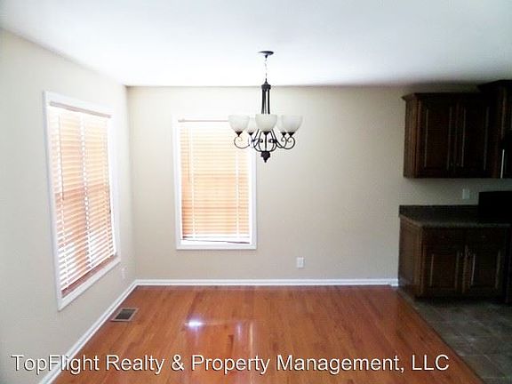 5th image of 3538 Southwood Dr