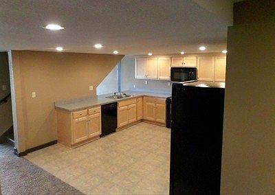 3rd image of 303 S Kansas Ave #3