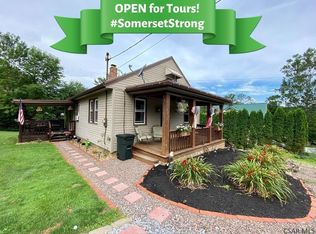 413 Peterson Dr, Johnstown, PA 15905
