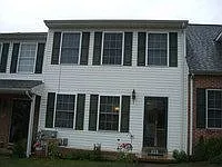 458 Scott Ave photo 1